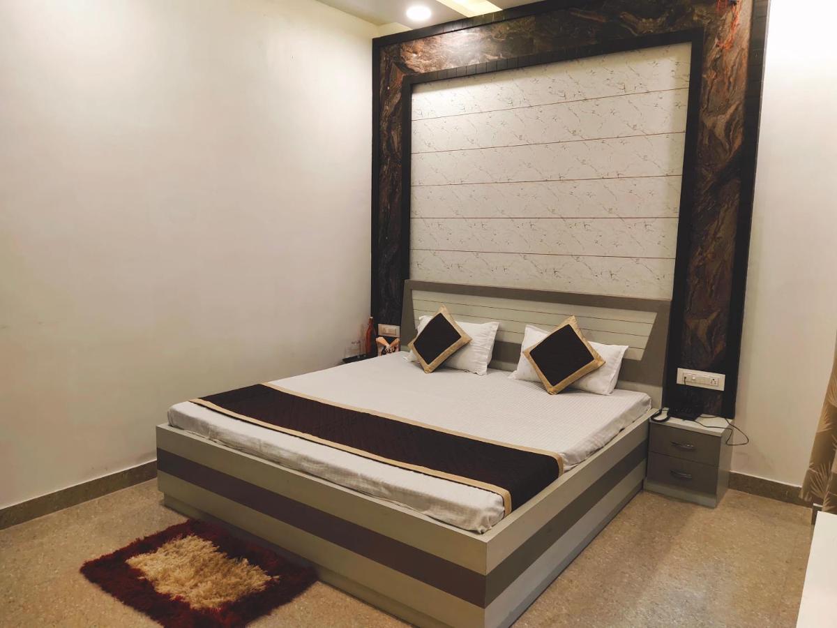 Hotel The Shree Jee Palace Mirzāpur Dış mekan fotoğraf