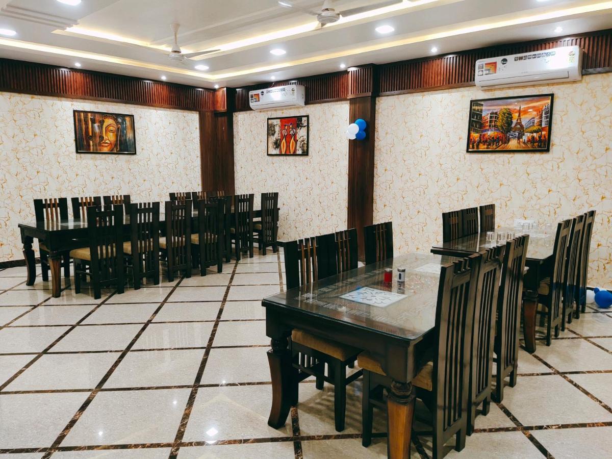 Hotel The Shree Jee Palace Mirzāpur Dış mekan fotoğraf