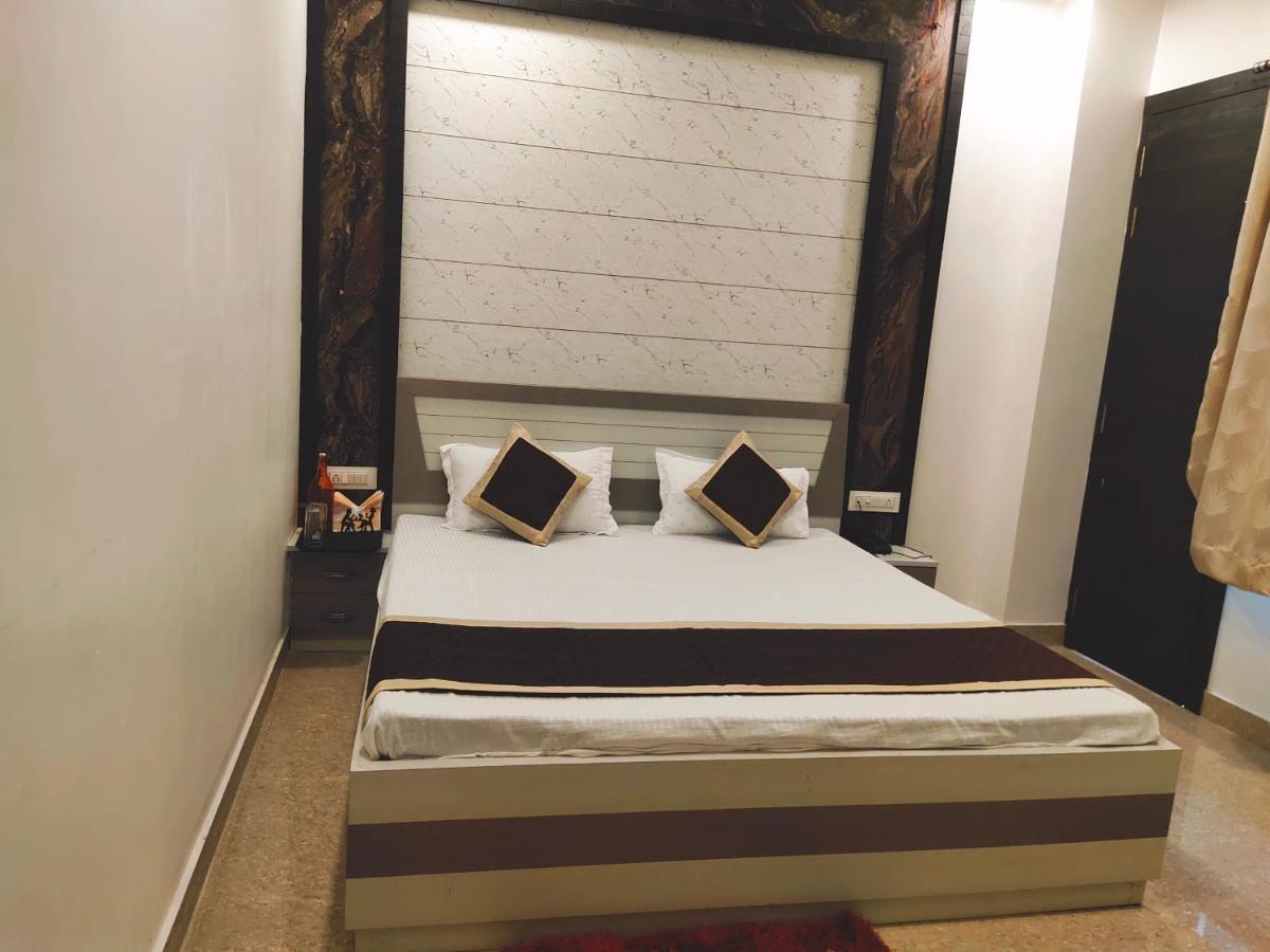 Hotel The Shree Jee Palace Mirzāpur Dış mekan fotoğraf