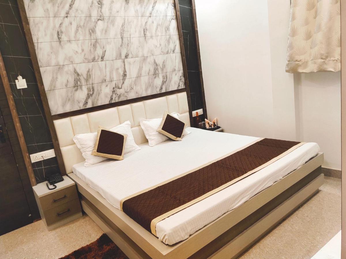 Hotel The Shree Jee Palace Mirzāpur Dış mekan fotoğraf